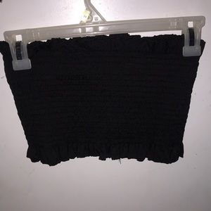 ZAFUL Black Ruffled Crop Top